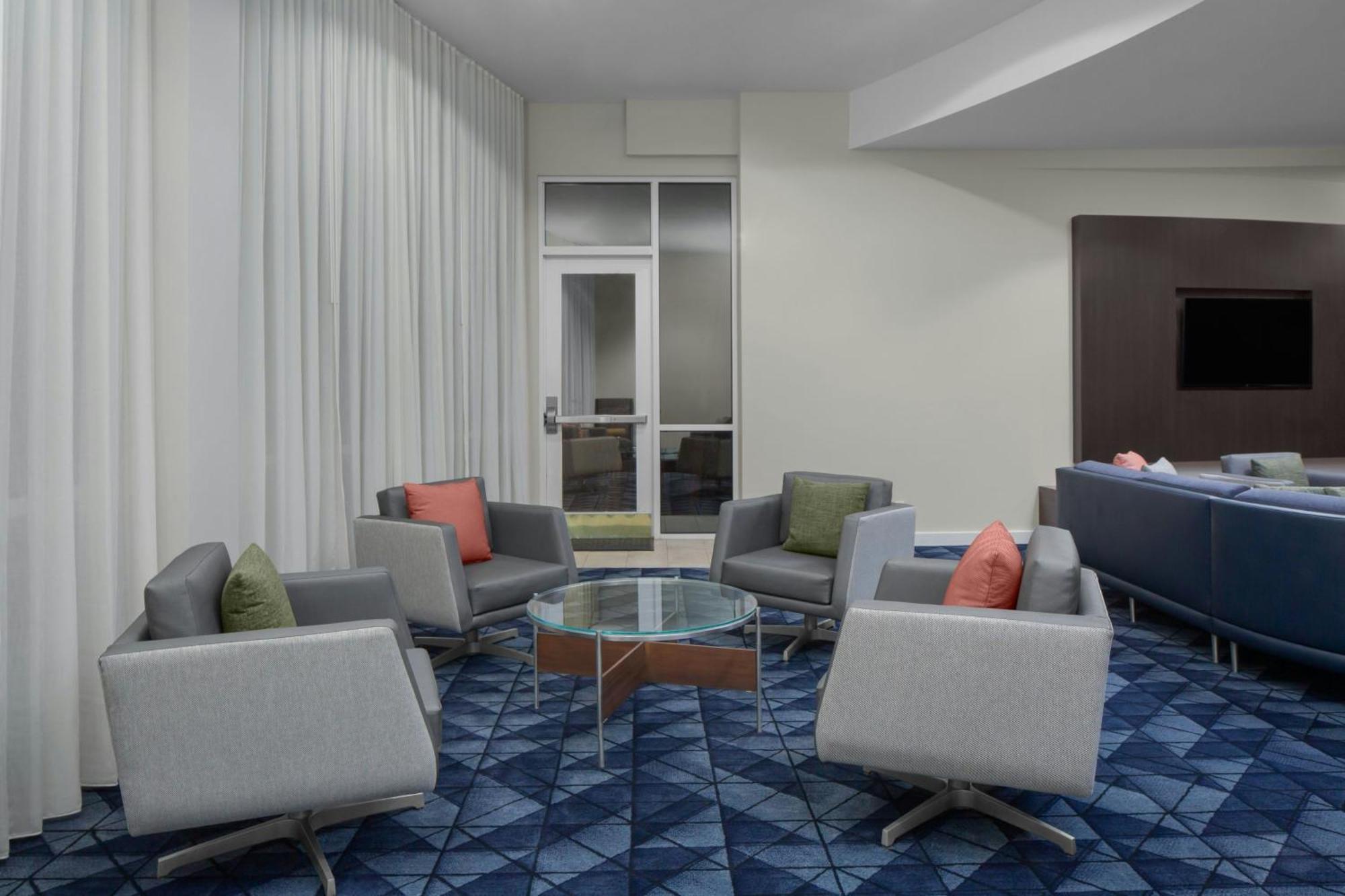 Courtyard Tampa Oldsmar Hotel Exterior foto